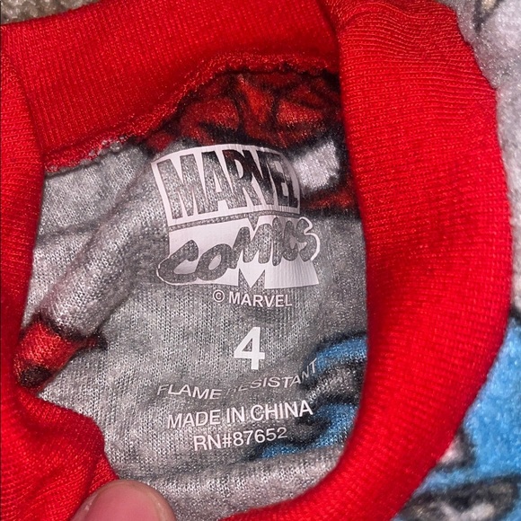Marvel Kids Pajama Set - Gray with Red, Green, Yellow Accents, Like New - Picture 4 of 5